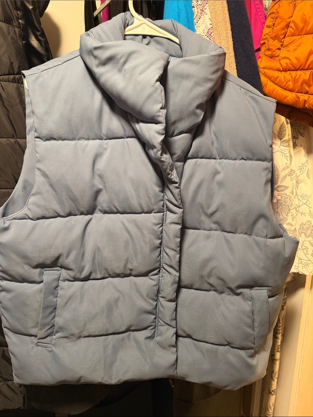 Sleeveless Quilted Puffer Vest in Light Blue
